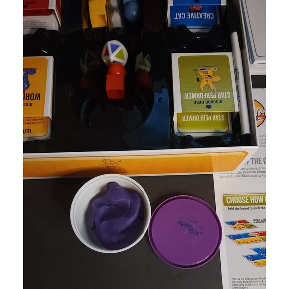 Cranium Outrageous fun for everyone 3 in 1 game board - Picture 6 of 6